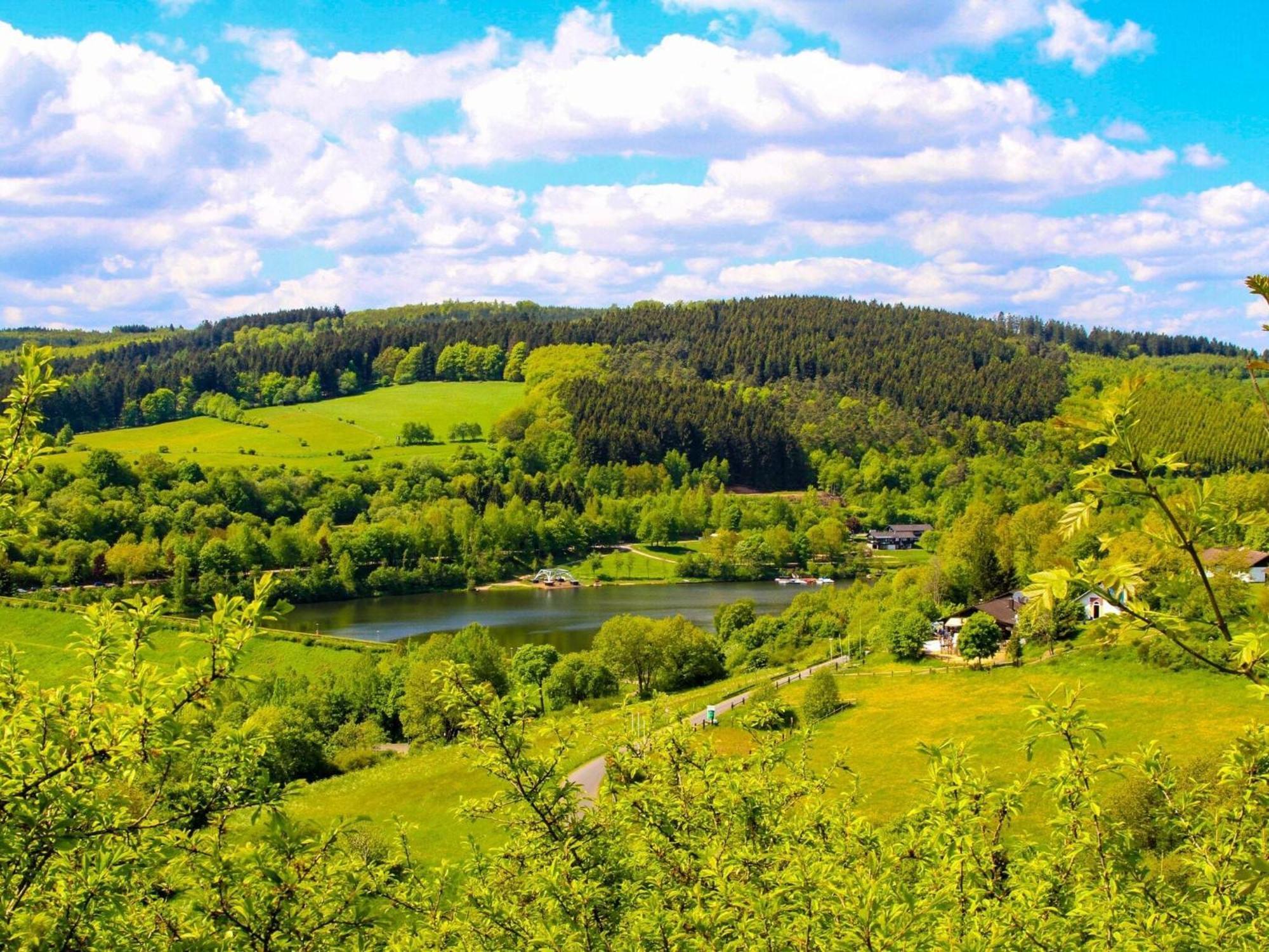 Very Comfortable House With Bathrooms And A Garden Murlenbach Экстерьер фото